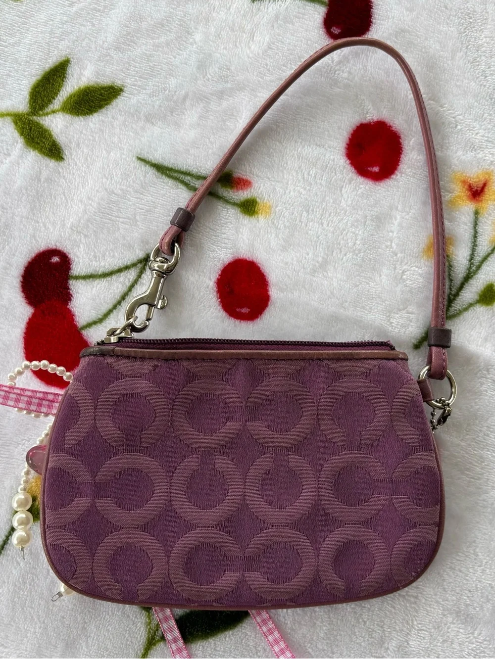 Coach Madison OP Art C Purple Wristlet - Picture 4 of 7